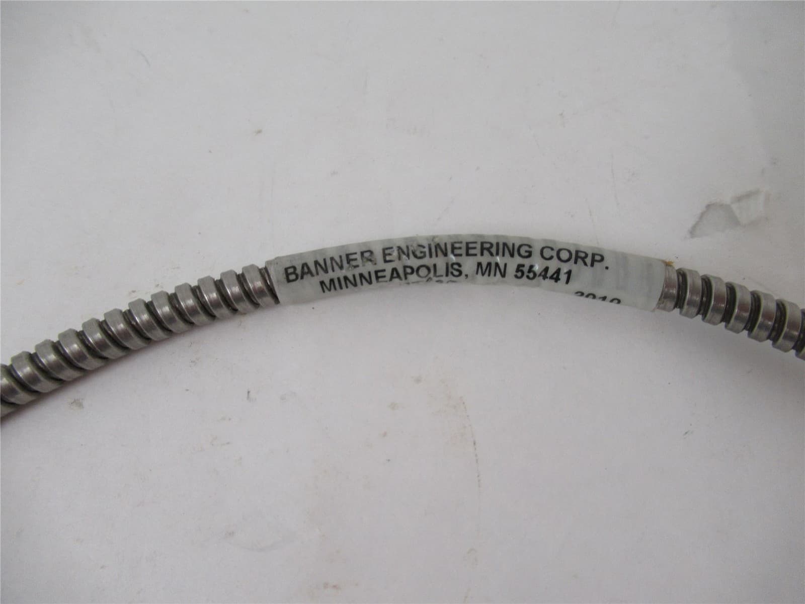 249346 New-No Box; Banner Engineering BT23S Fiber Optic Sensor 180mm Range 2