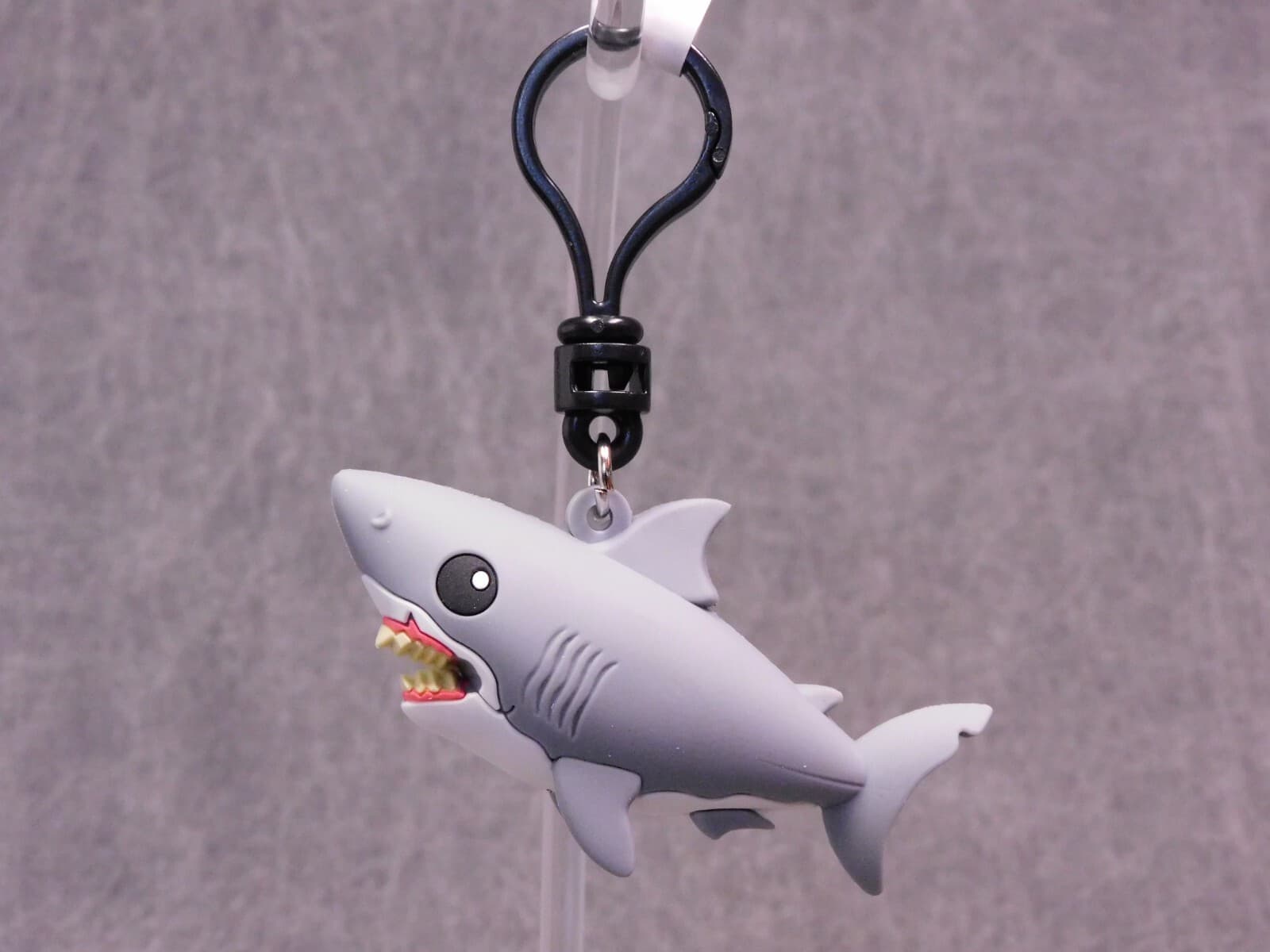 JAWS NEW * Bruce Shark Clip * Blind Bag Key Chain 50th Anniversary Monogram 3