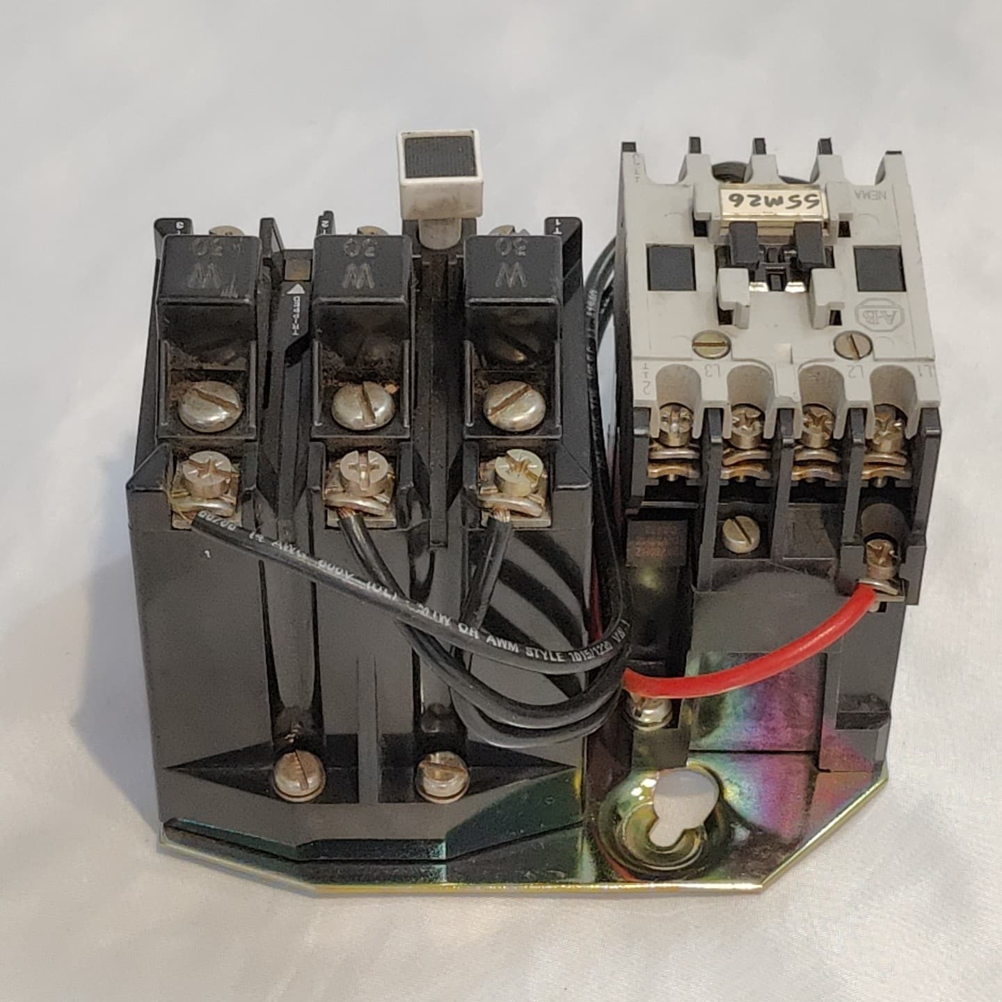 ALLEN BRADLEY 509-TOD FULL VOLTAGE STARTER SER.B 3PH 9A 600VAC 2HP  4