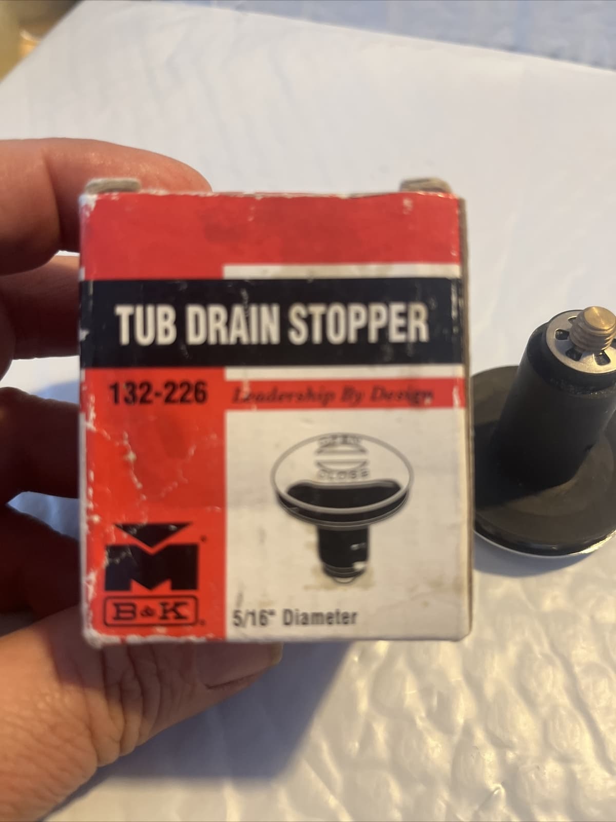 B & K Quick Seal Tub Drain Stopper 132-226  5/16” Diameter 4