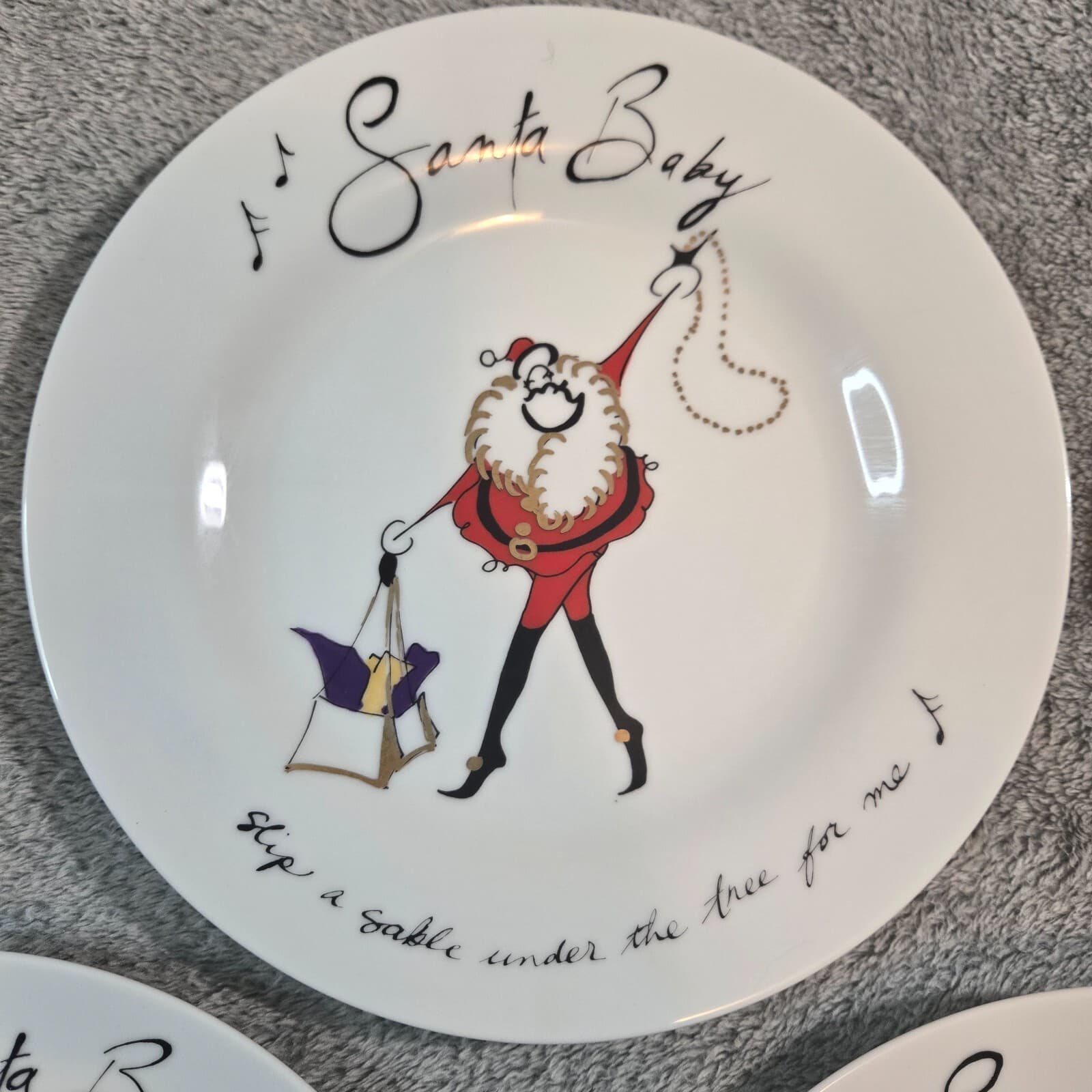 Pottery Barn Santa Baby Plates 8.5" Set of 8 - Japan Discontinued Vintage 2