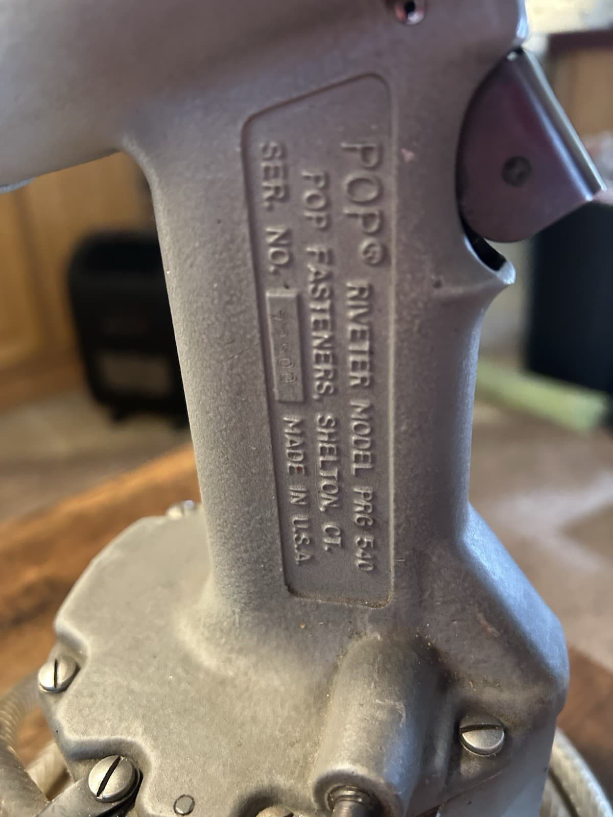 Pop MCS540 Rivet Air Gun 6