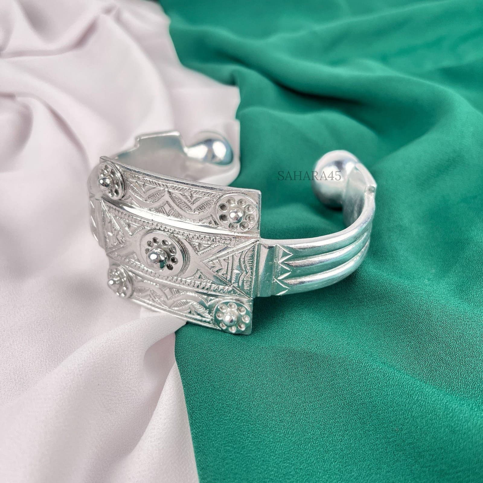 Tuareg Aluminum Anklet with Knobs Tuareg Anklet African Anklet Khalkhal Sharawi 5