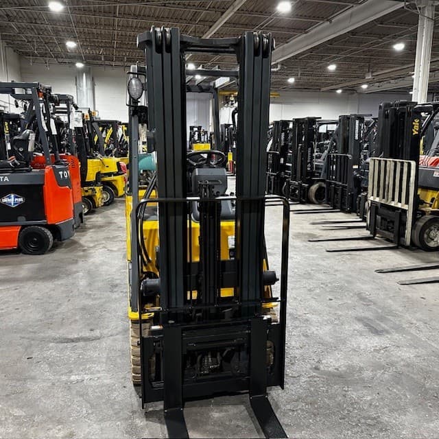 2018 Cat 2C3000 3000lb Used Forklift LP Gas Triple Mast Sideshift 8001 Hours 6