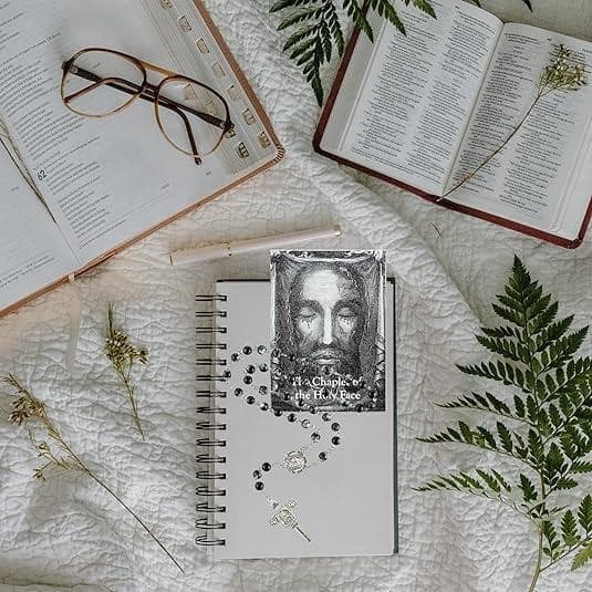 Holy Face of Jesus Christ Chaplet Capped Bead Rosary With Prayer Card 16.5 In 3