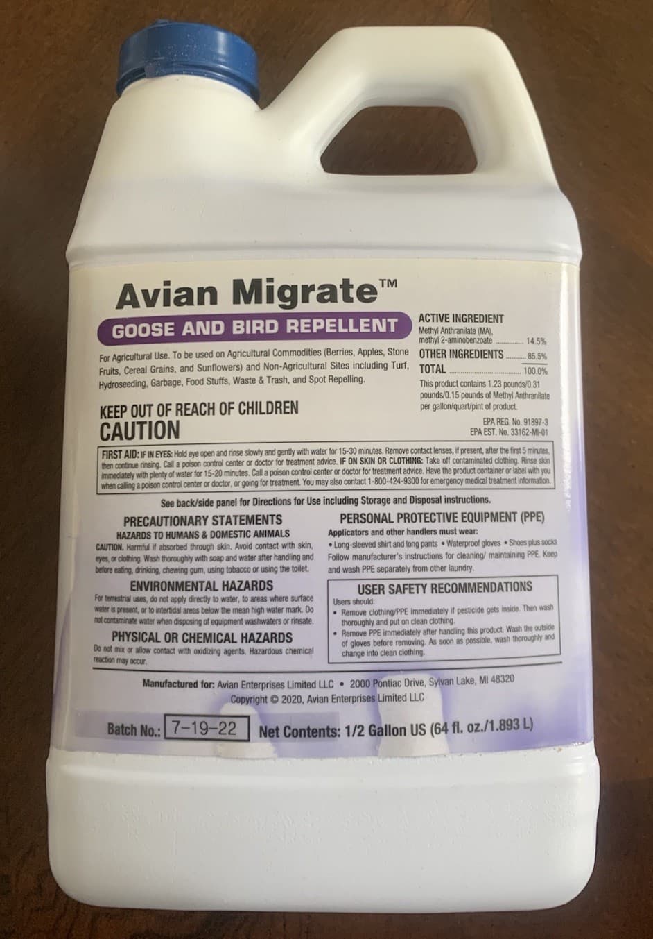 Avian Migrate Goose & Bird Repellent Concentrate 1/2 Gallon Sealed