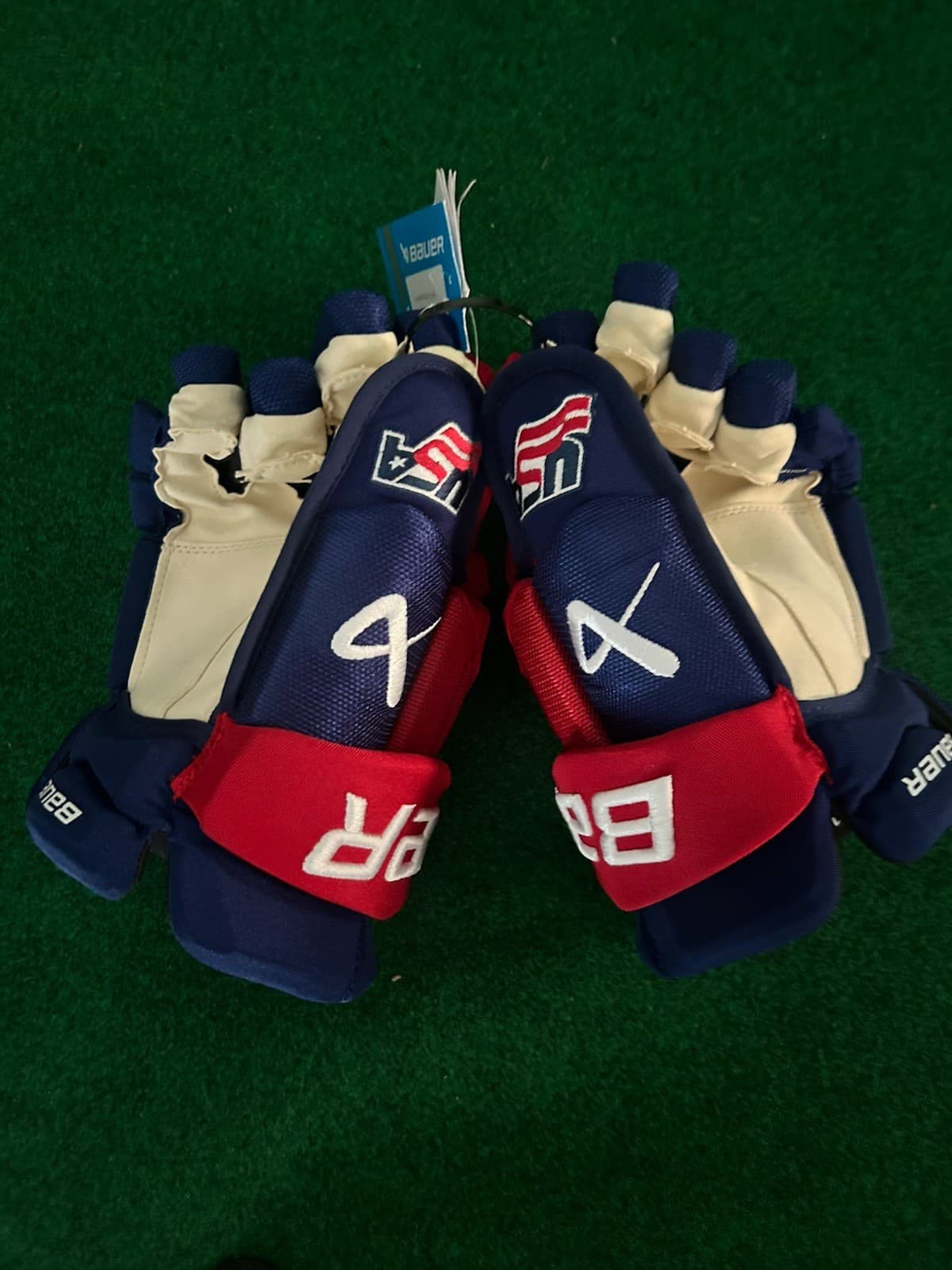 NEW Team USA Bauer Vapor Flylite PRO STOCK Ice HOCKEY GLOVES 14" Lane Hutson 2