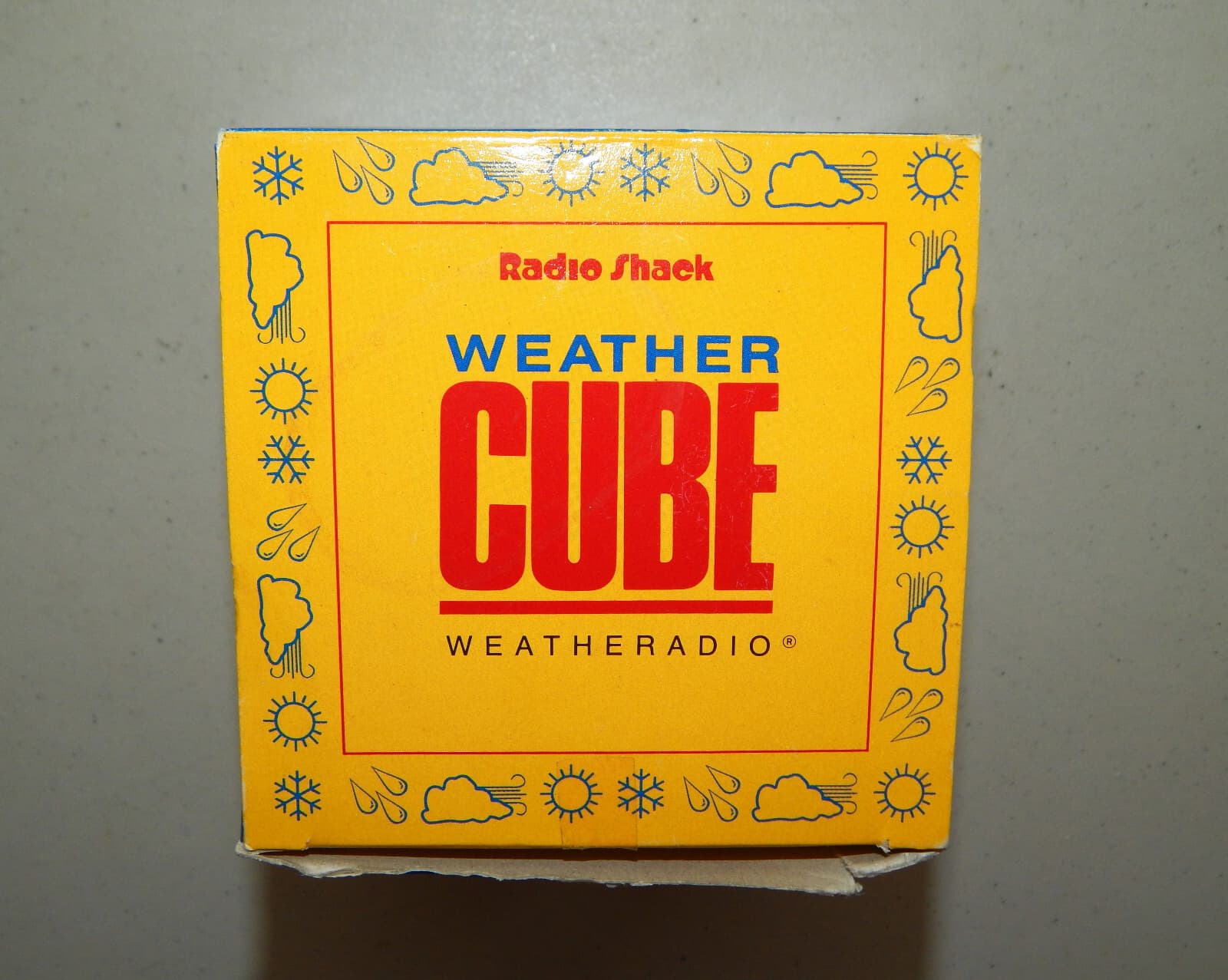 *NO RADIO-READ* VTG Radio Shack Weatheradio Cube 12-239 BOX FOAM & MANUAL ONLY! 5