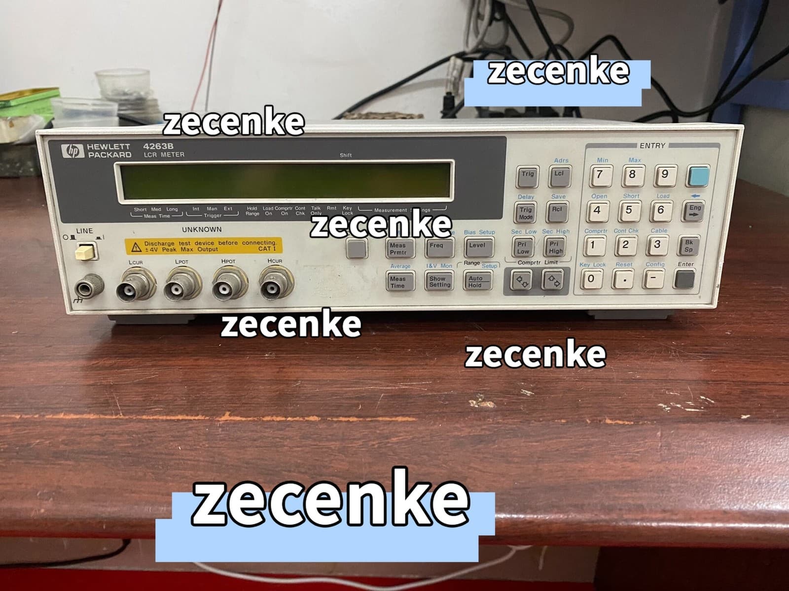 HP Agilent Keysight 4263B LCR Meter, 100Hz to 100kHz opt:001 002 2