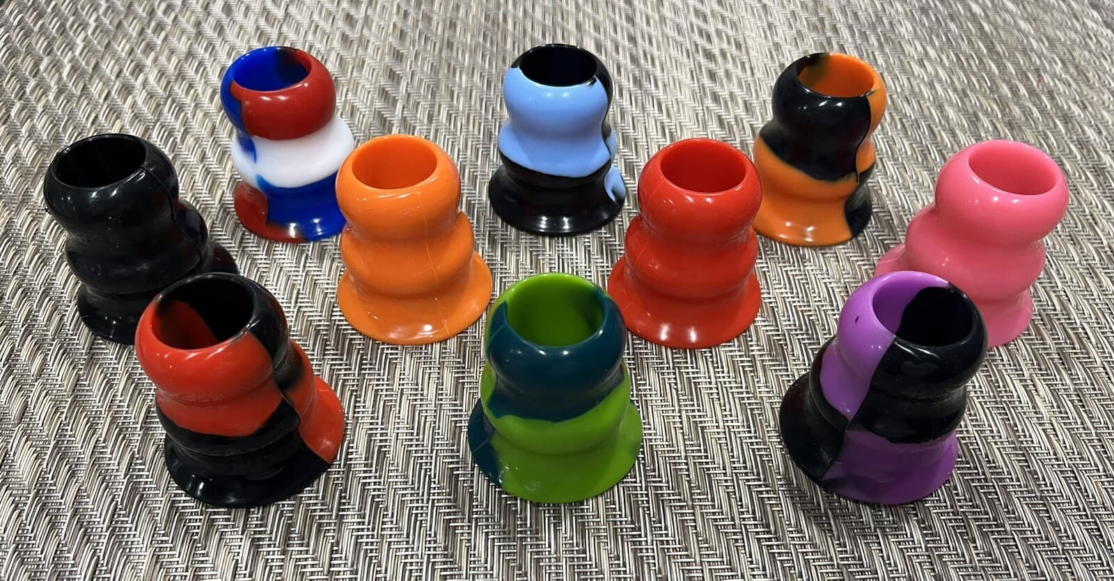 (5) SOFTBALL  / BASEBALL BAT GRIP TAPER KNOB CUFF LOT OF 5 U CHOOSE COLORS