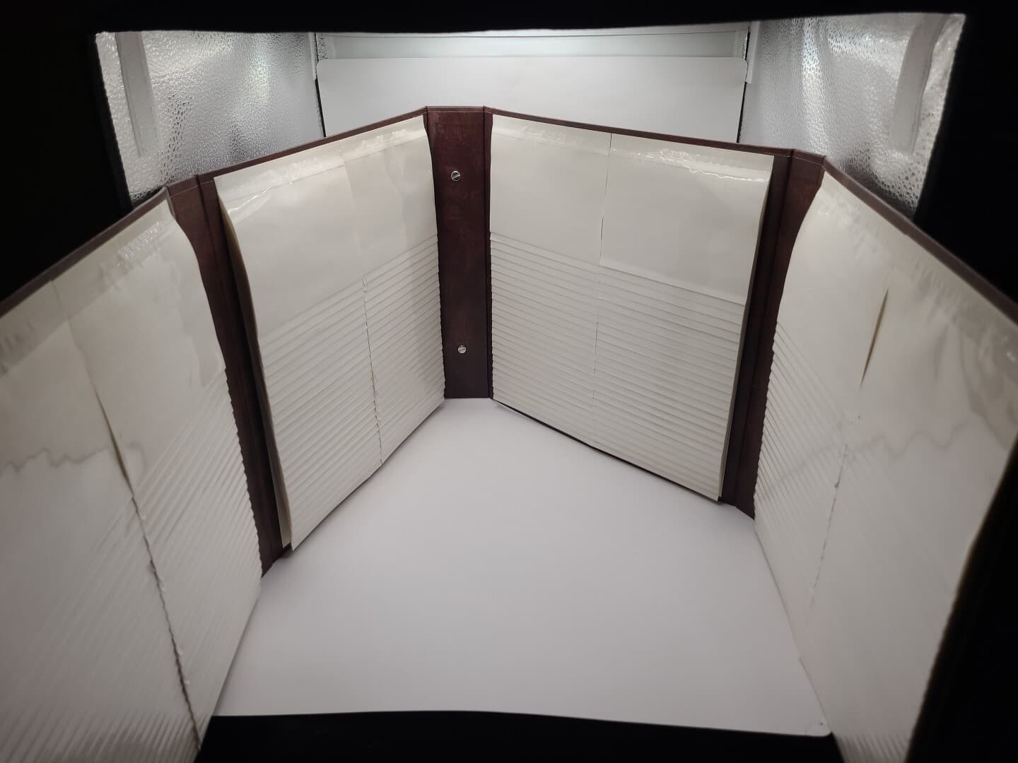 Vintage Photo Album Briefcase with Handle and 200 Phot Slots Faux Leather 3