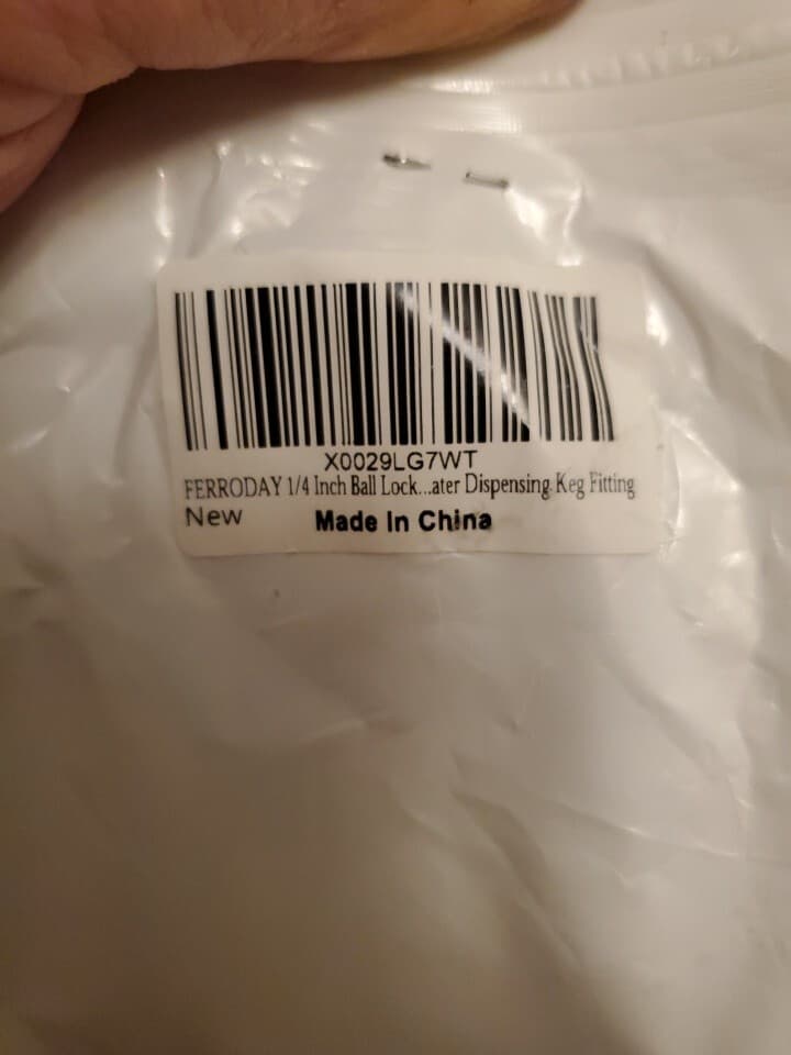 FERRODAY Ball Lock Keg Disconnect 2 pairs of ball lock keg fittings. New In Bag 2