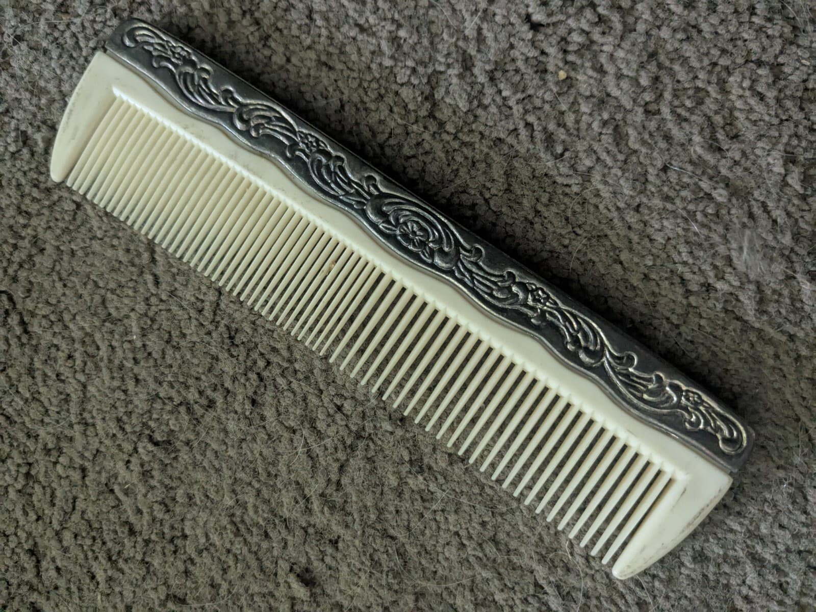 Vintage  Silver Plated Vanity Dressing Table Set Mirror  Brush And Comb 3