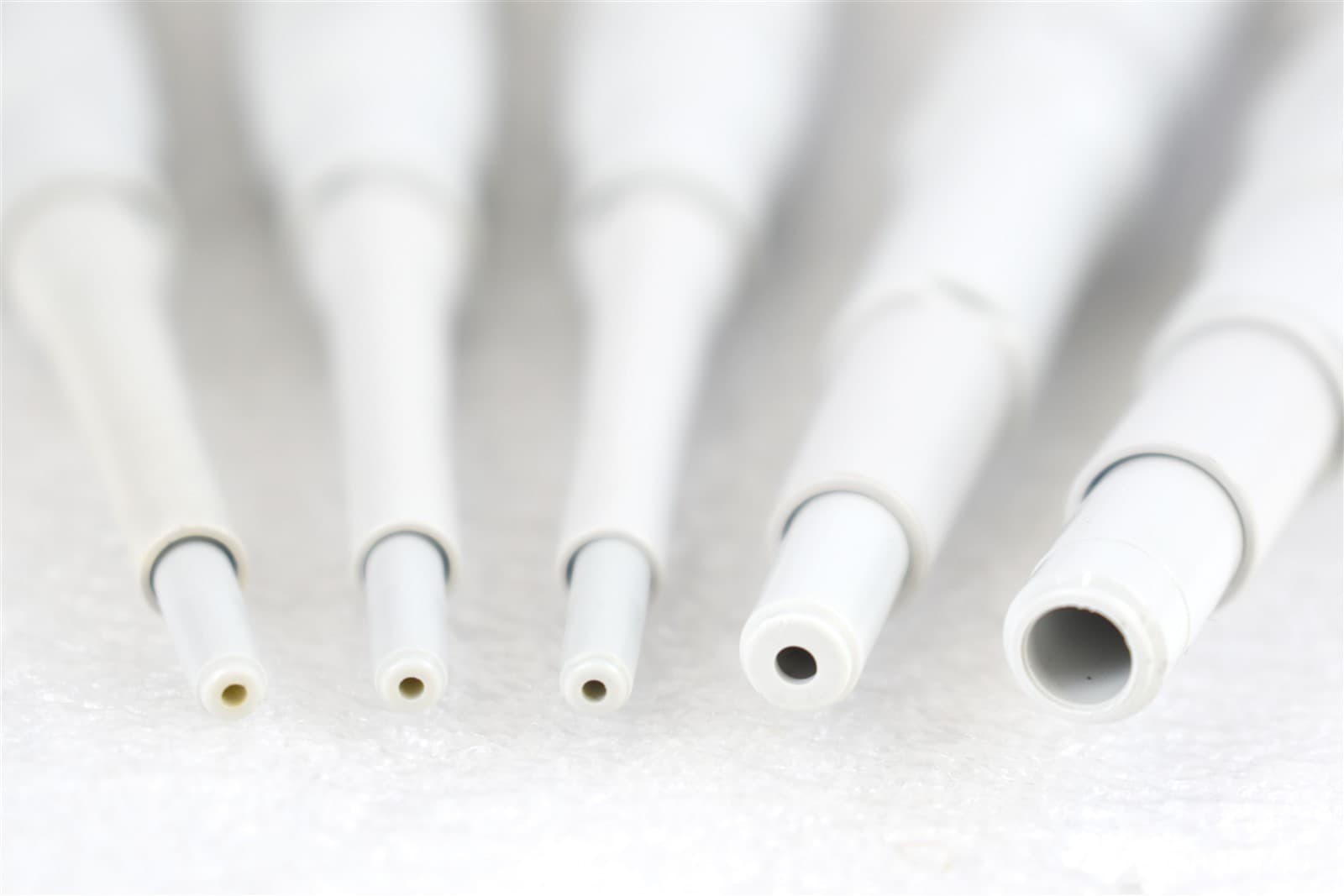 LOT of 5 Eppendorf Reference Single Channel Pipette (3x 100, 1x 1000 & 1x 2500) 3