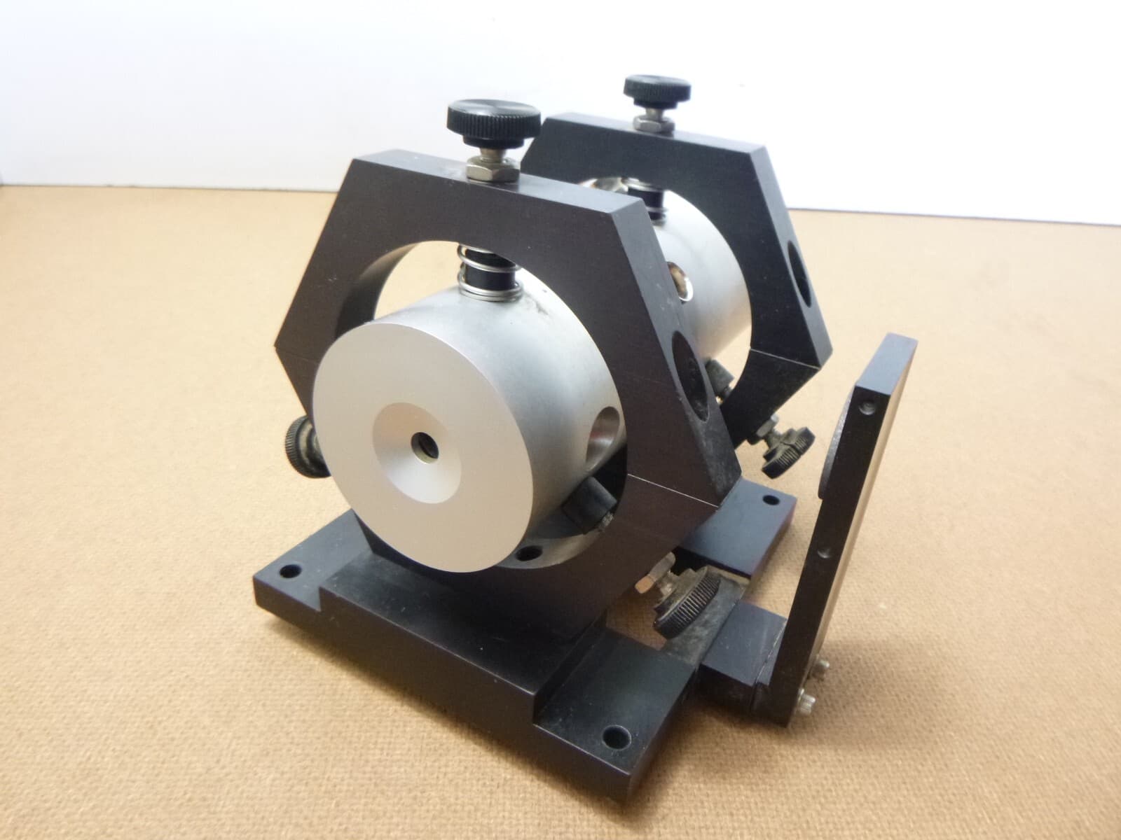 ConOptics 360-80 Electro-Optic E.O. Modulator 100 ohms, Mount, Cables 6