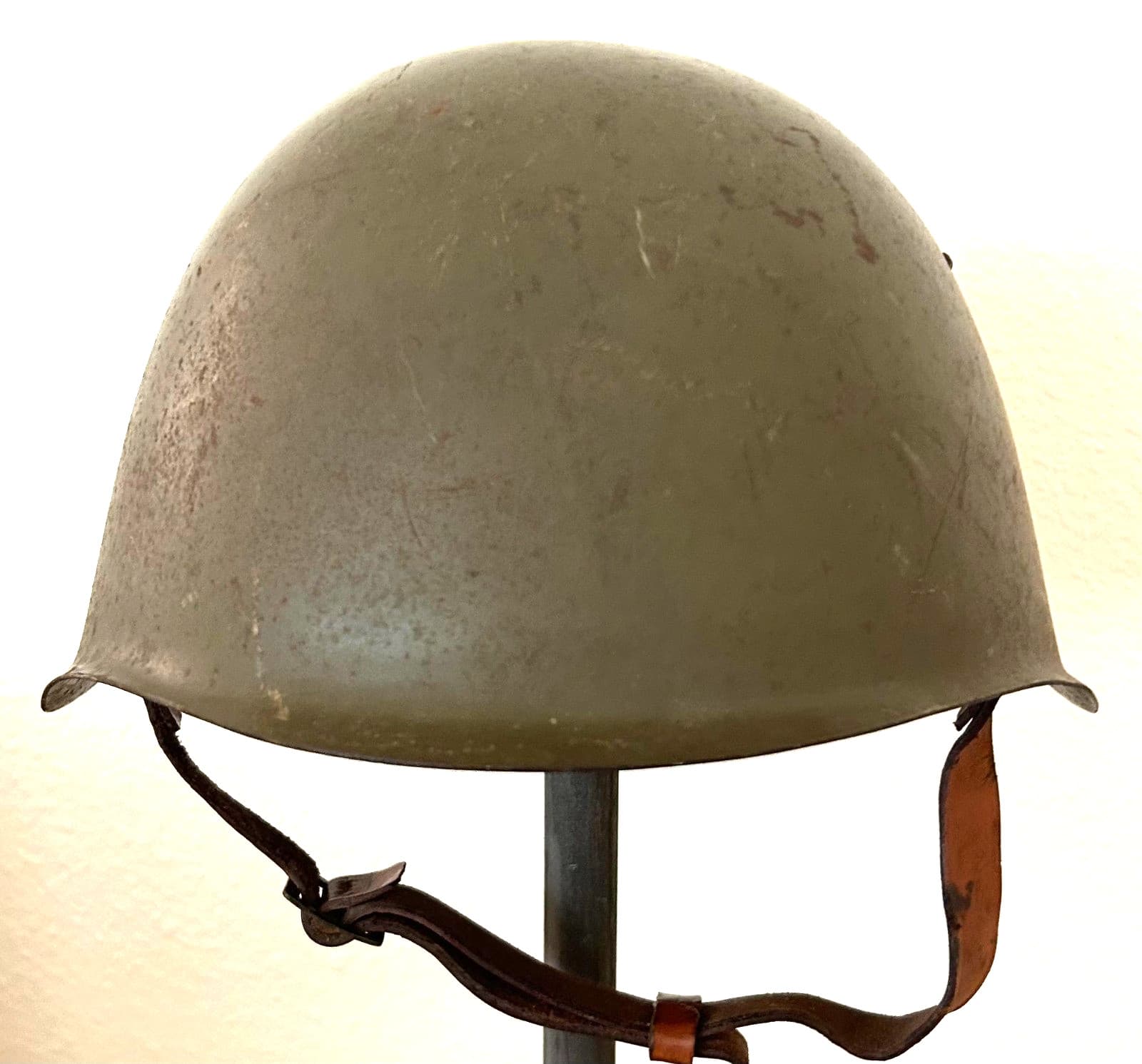 Post WWII Russian M40 Helmet 4