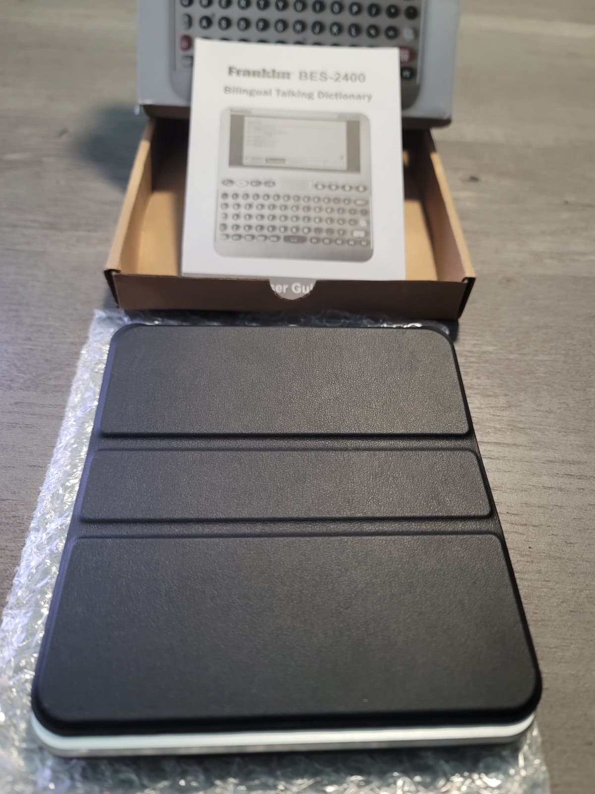 Franklin BES-2400 Digital Talking Dictionary, Bilingual Translator . OPEN BOX 2