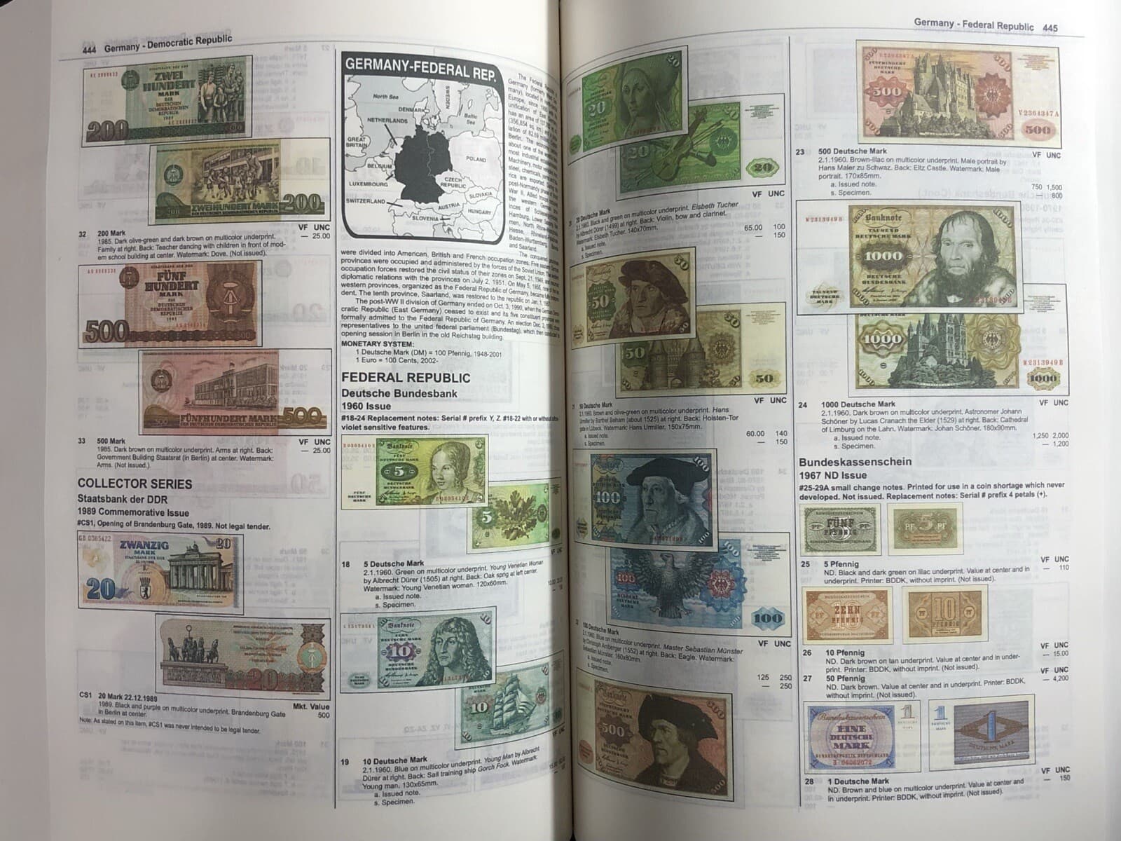 Standard Catalog of World Paper Money Modern Issues 1961-Present 25th 4