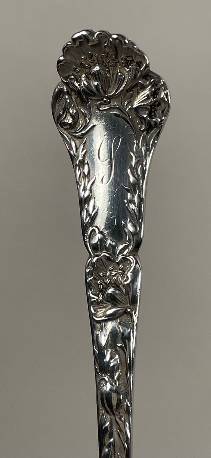 ANTIQUE 1902 GORHAM STERLING SILVER POPPY BUTTER / CHEESE KNIFE 2