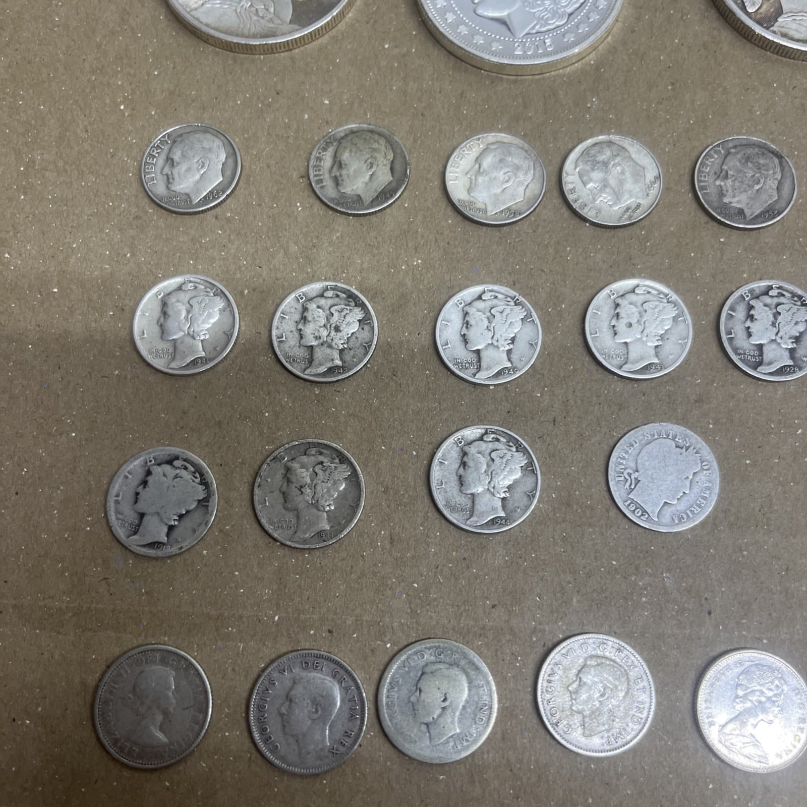 Mixed Lot Of 37 Silver Coins Us An Canada scrap of collect 5