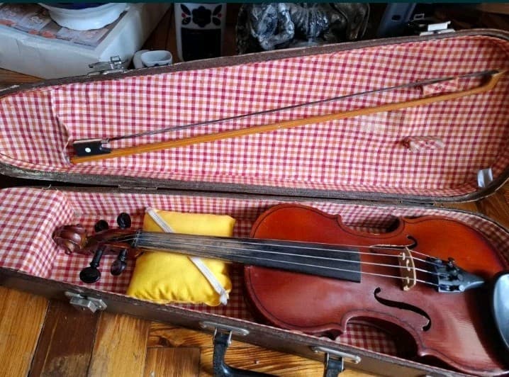 Vintage collectible violin USSR. 1981