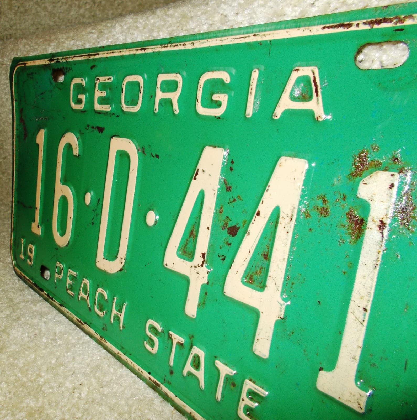 1964 Georgia License Plate 16-D-441 Gwinnett County D weight class 2