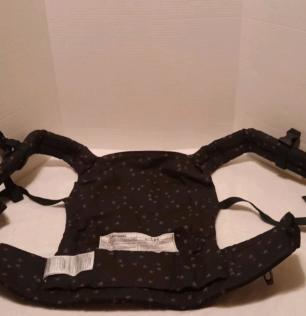 Tula Free-to-Grow Discover Black Grey Stars Baby Carrier 7-45 lb No Hood Include 2