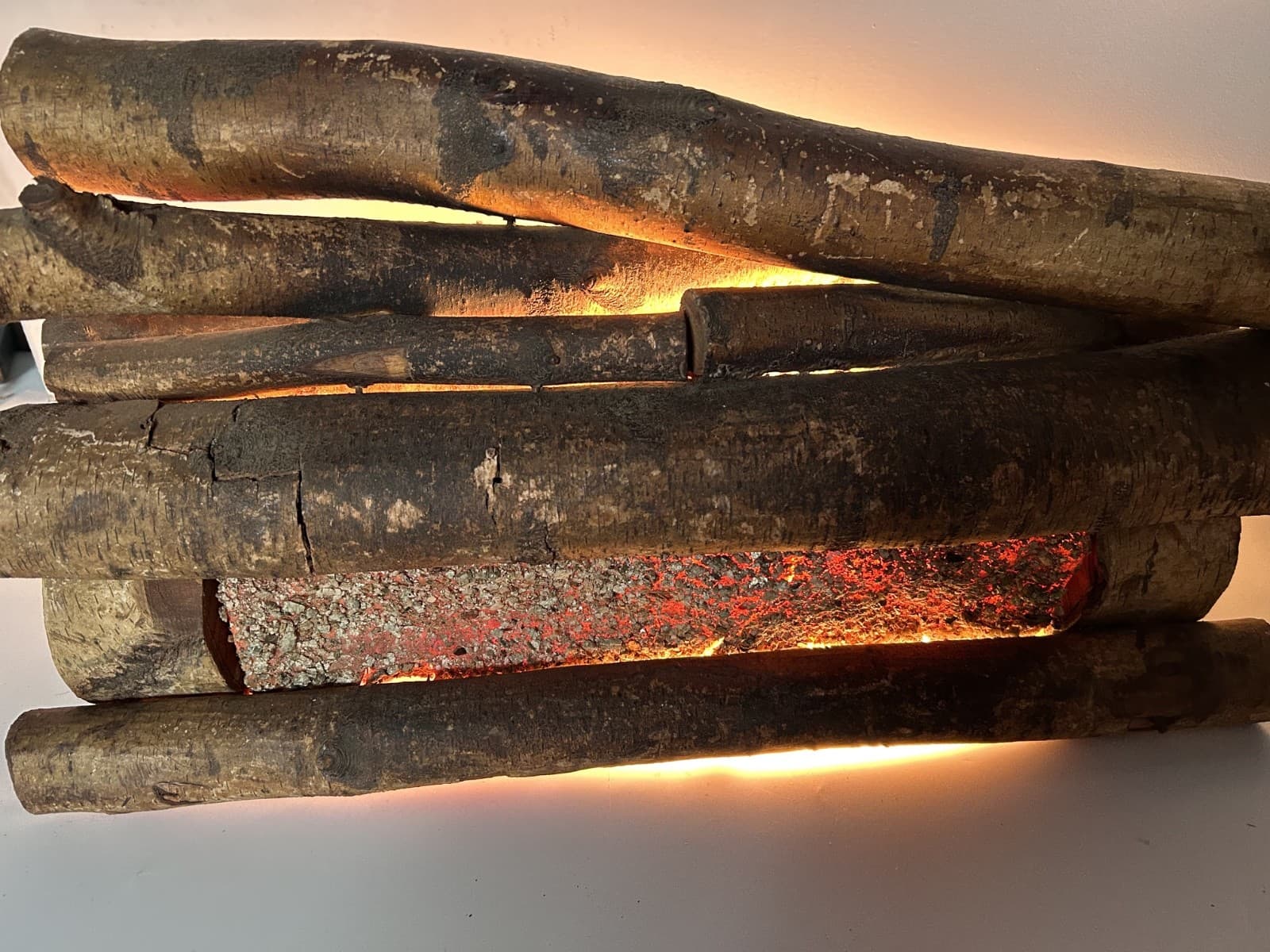 VTG Real Wood Logs Faux Fire Motion plug in Electric Fireplace 20”