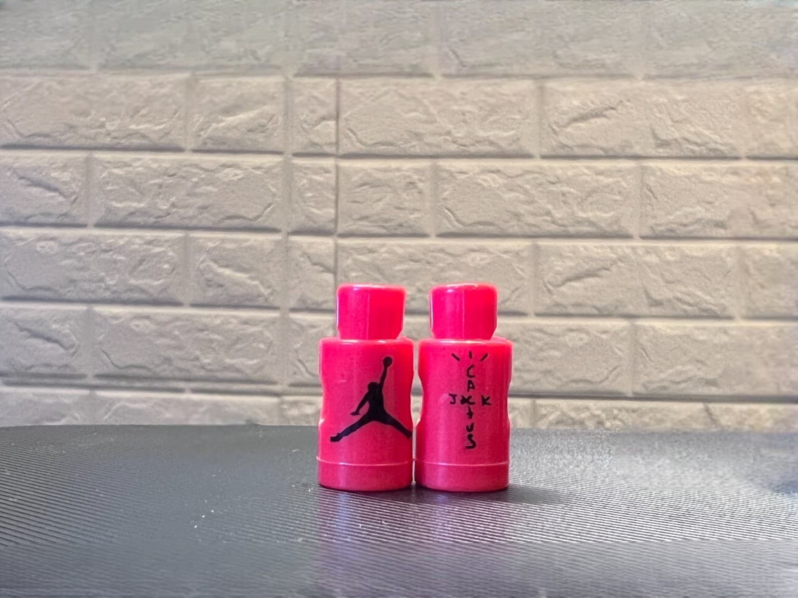 VI Lace Locks, Holders Jordan Retro 5 Retro 6 Lace Locks Accessories 2