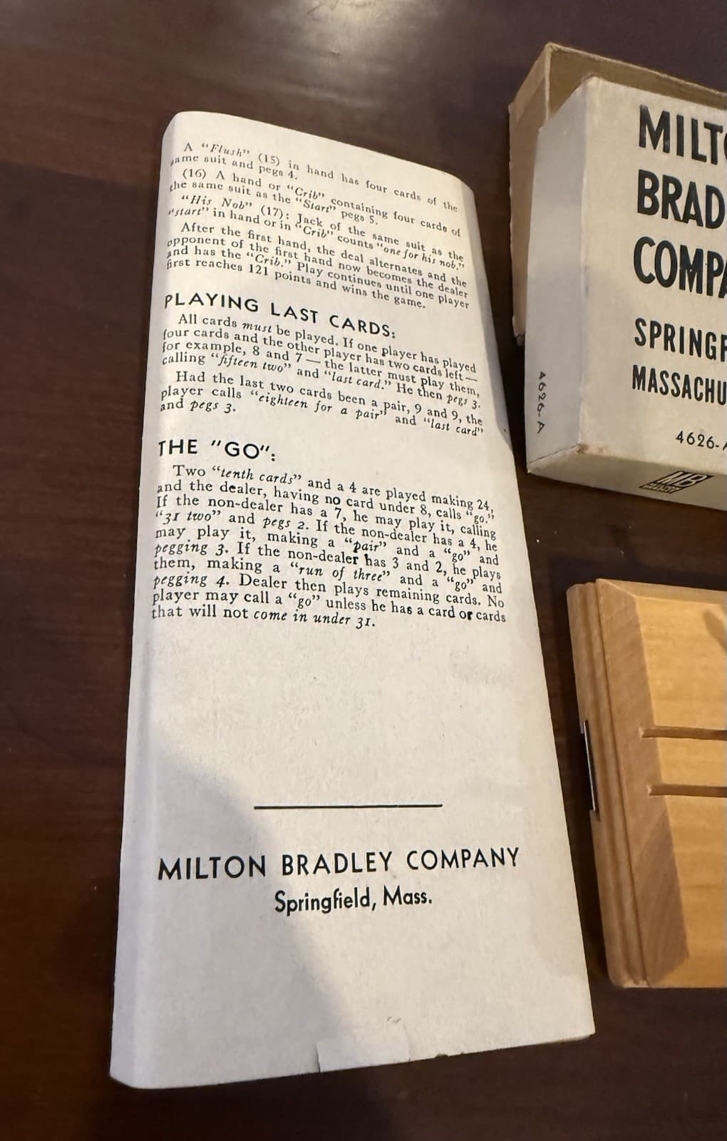 Vintage 1960s Cribbage Board Game Milton Bradley Company 4626-A COMPLETE Mass. 5