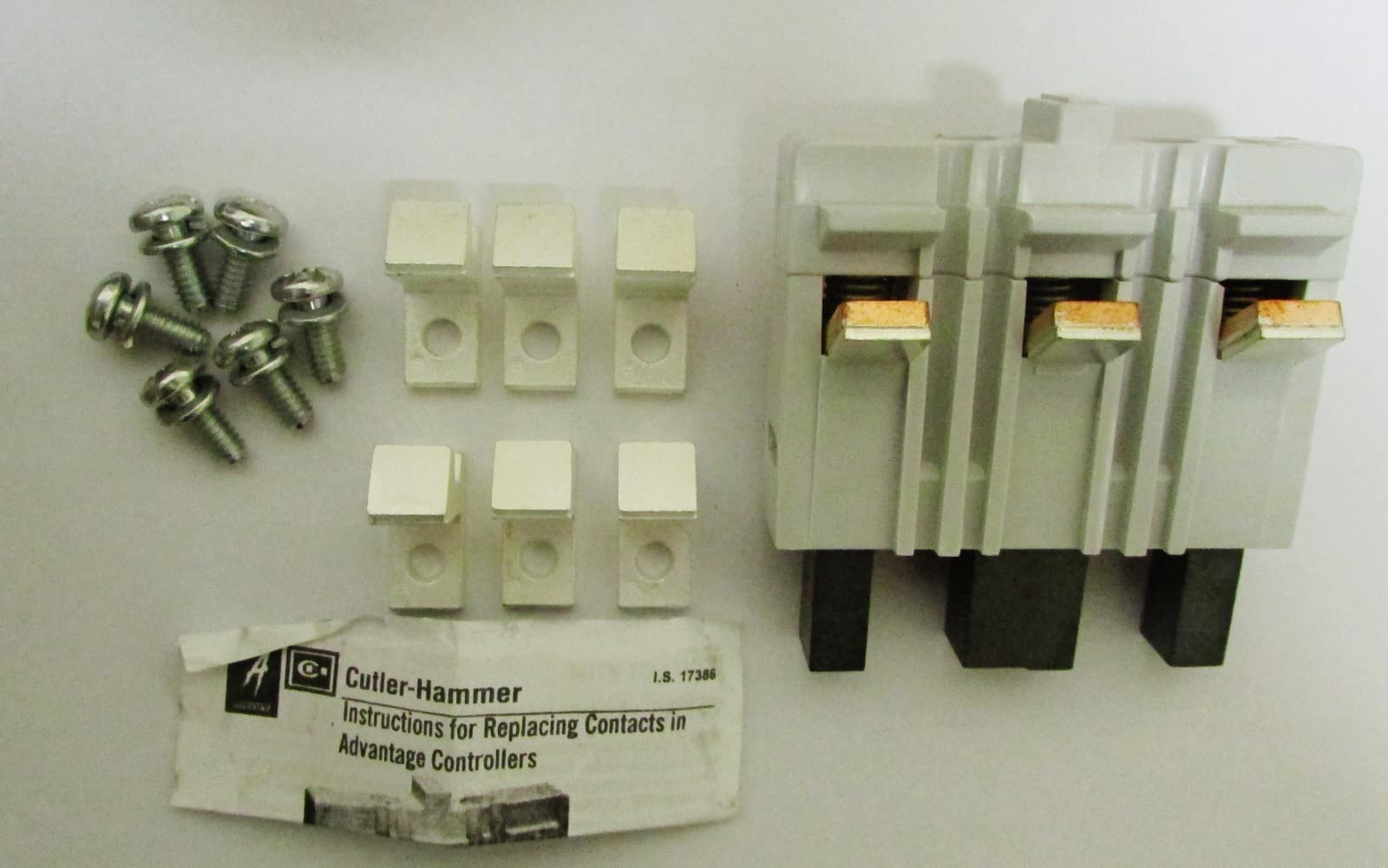 EATON  WCK43 Advantage  W200 W201 Starter Contactor Contact Kit 1A96740G04 2