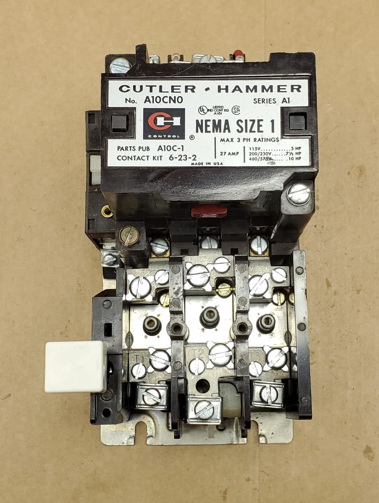 Cutler Hammer A10CN0 Size 1 Motor Starter w/ 120VAC Coil & Overload - NEW  3