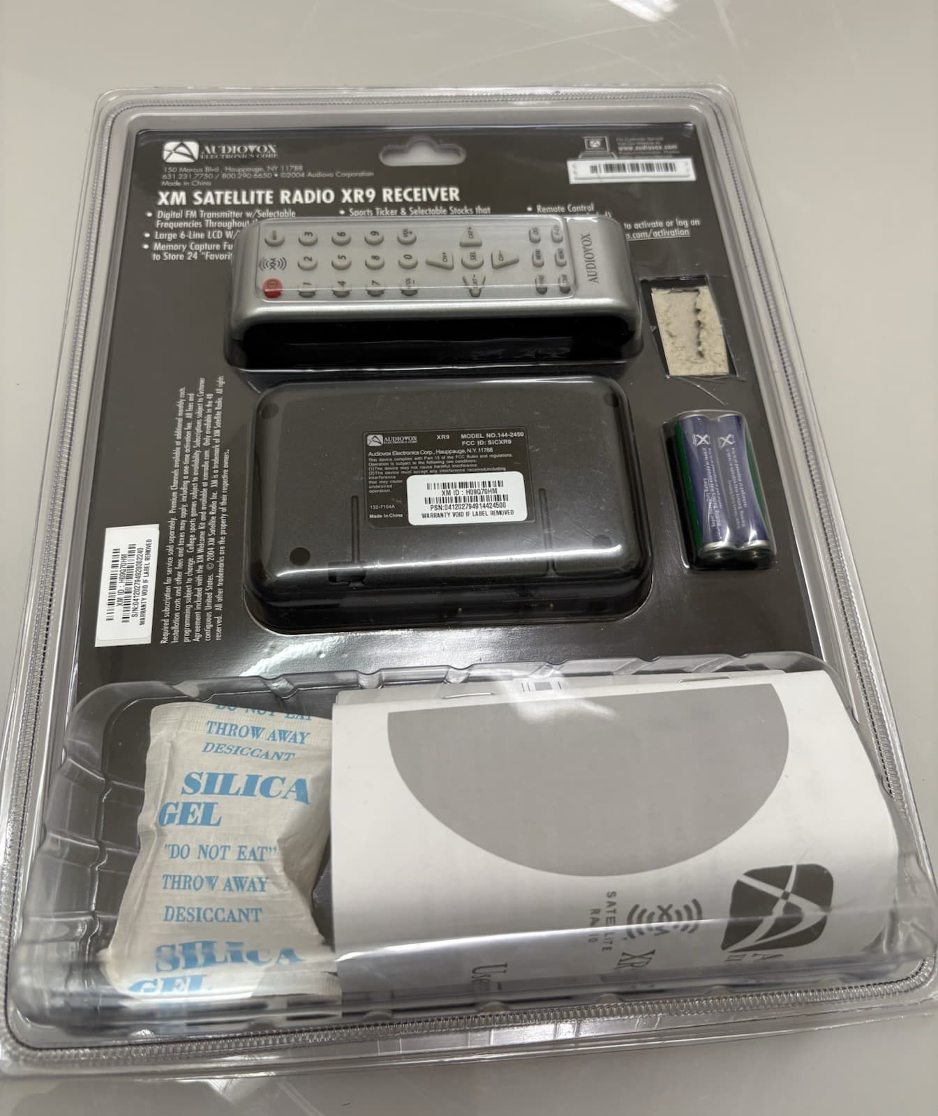 AUDIOVOX XM Satellite Radio XR9 Receiver Satellite Radio NO DOCKING STATION 4