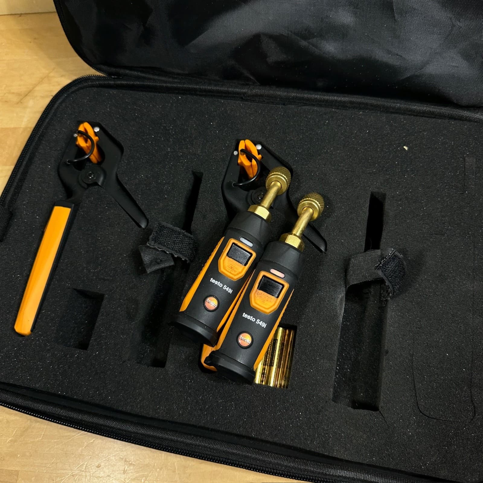 Testo Smart Probe Kit HVAC Gauge Set 115i & 549i Bluetooth With Case 3