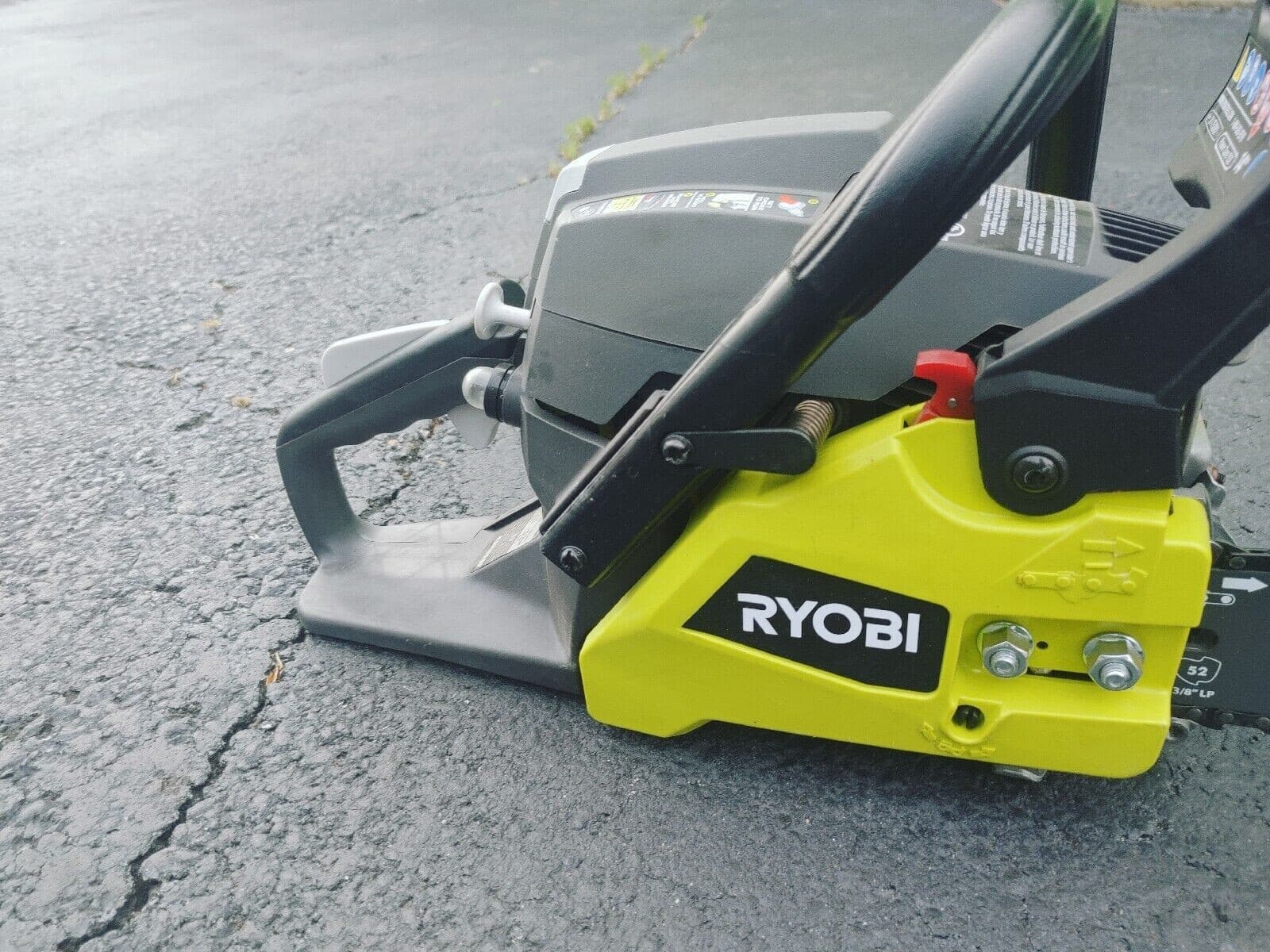 Ryobi RY3714 2-Cycle 14" 37cc Gas Powered Chainsaw 5