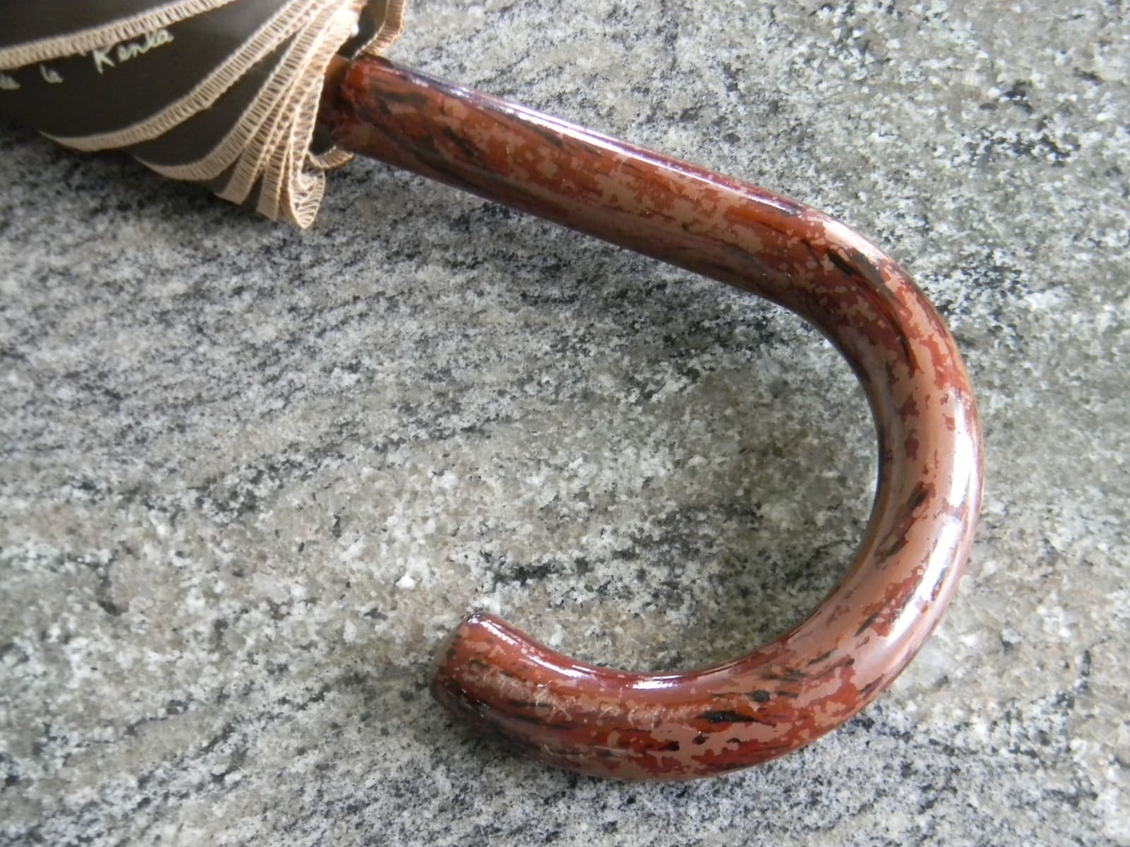 Oscar de la Renta Brown 32" Long Parasol 40" Wide Opened 4