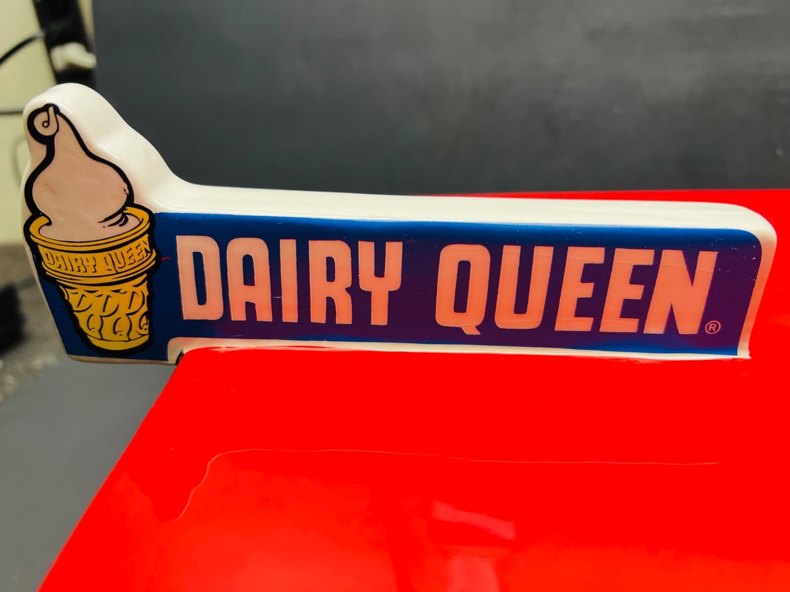 vintage dairy wueen ice cream store cookie jar rare hard to find 5