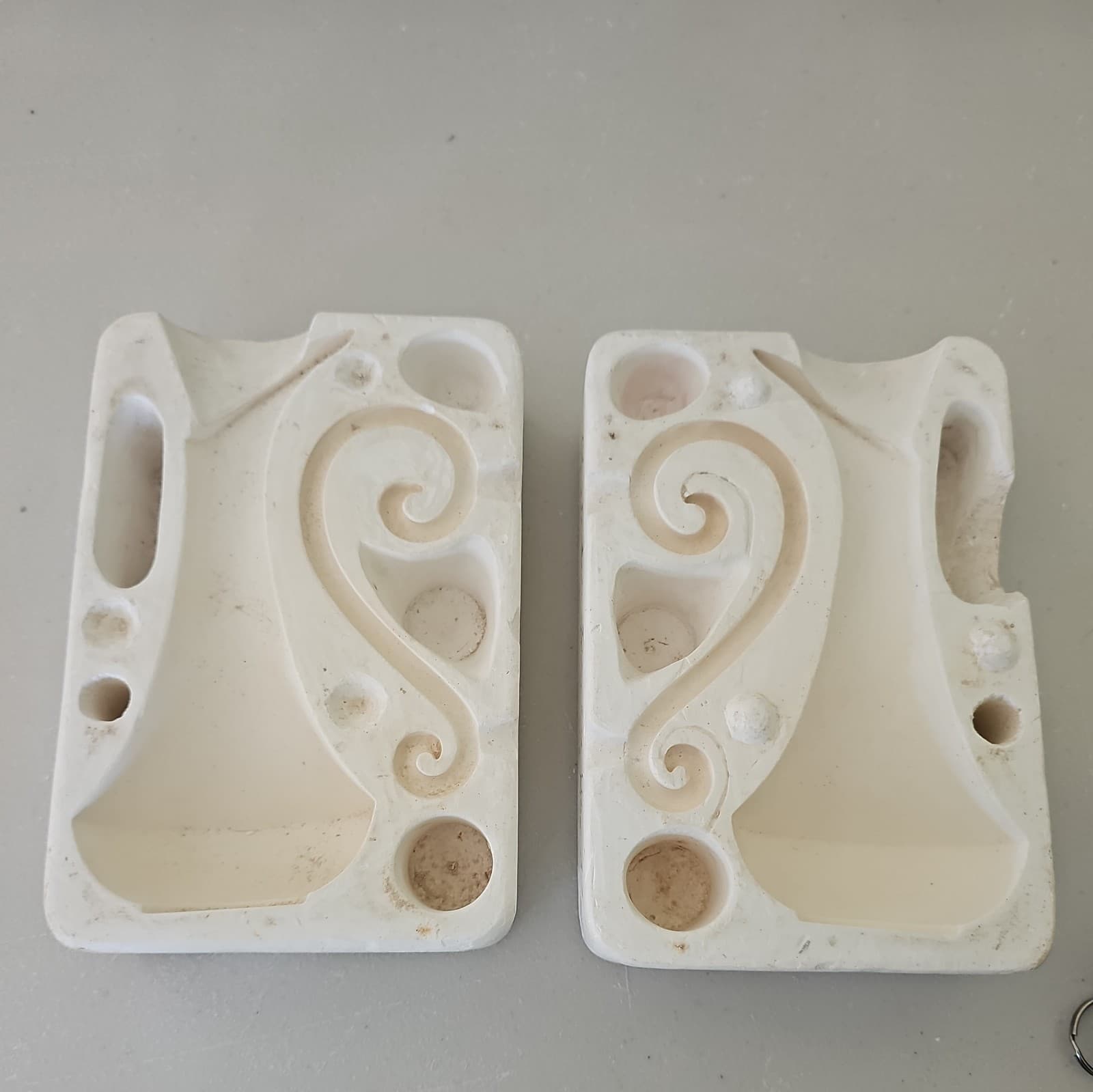 VINTAGE 1962 DUNCAN NO. 8 PITCHER WITH WAX HANDLE CERAMIC SLIP CAST MOLD 2