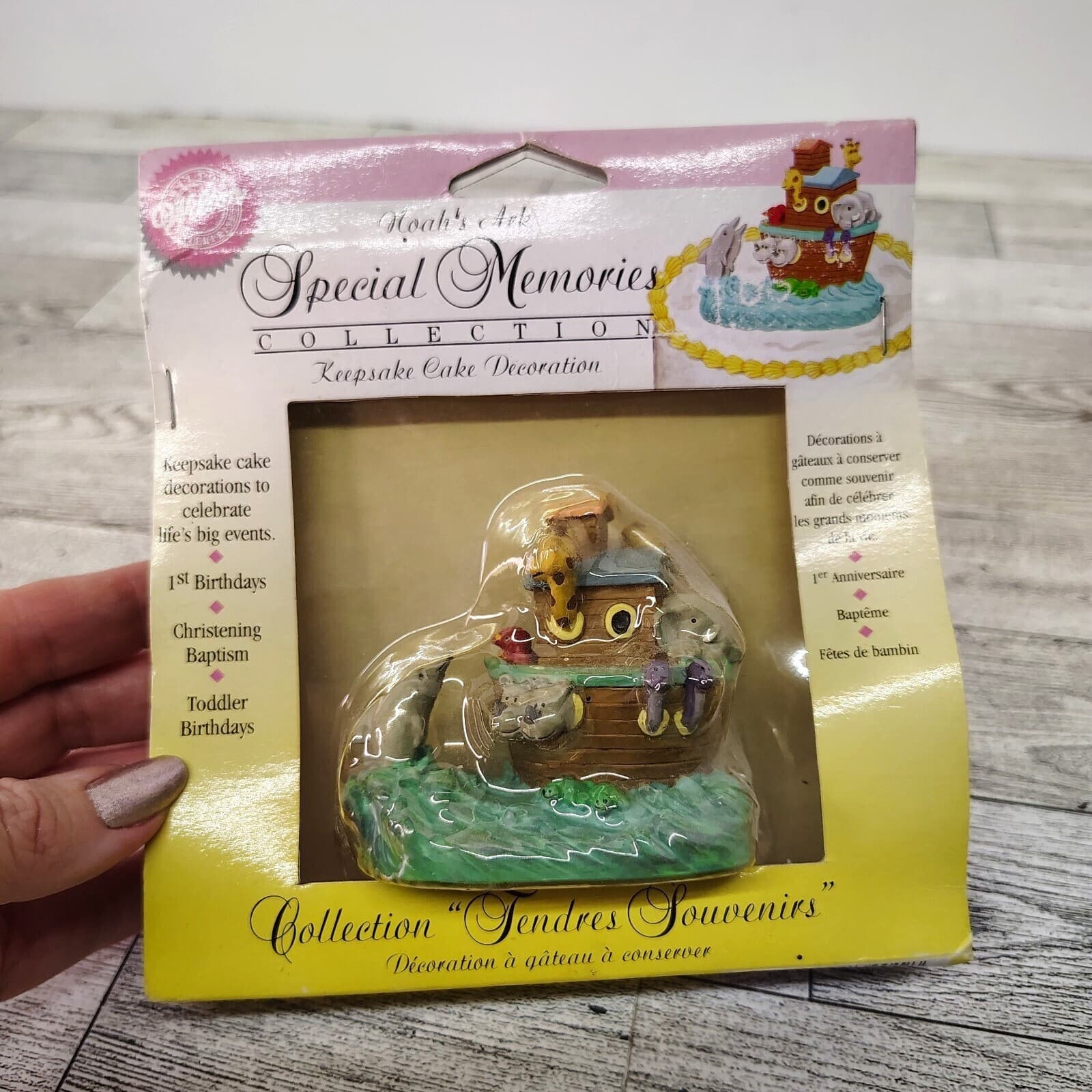 Wilton NOAHS ARK SPECIAL MEMORIES Keepsake Resin Cake Decoration Cake Topper NEW
