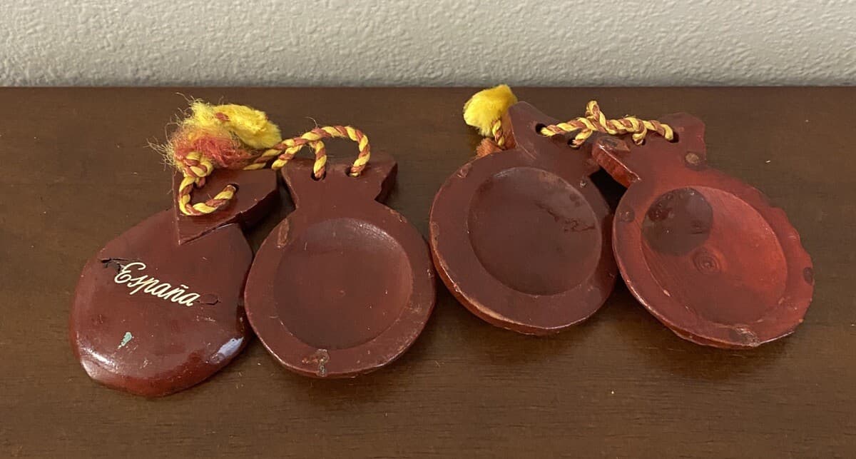 Vintage Hand Painted Wooden Castanets from Spain Bullfighter Set Of 2 4