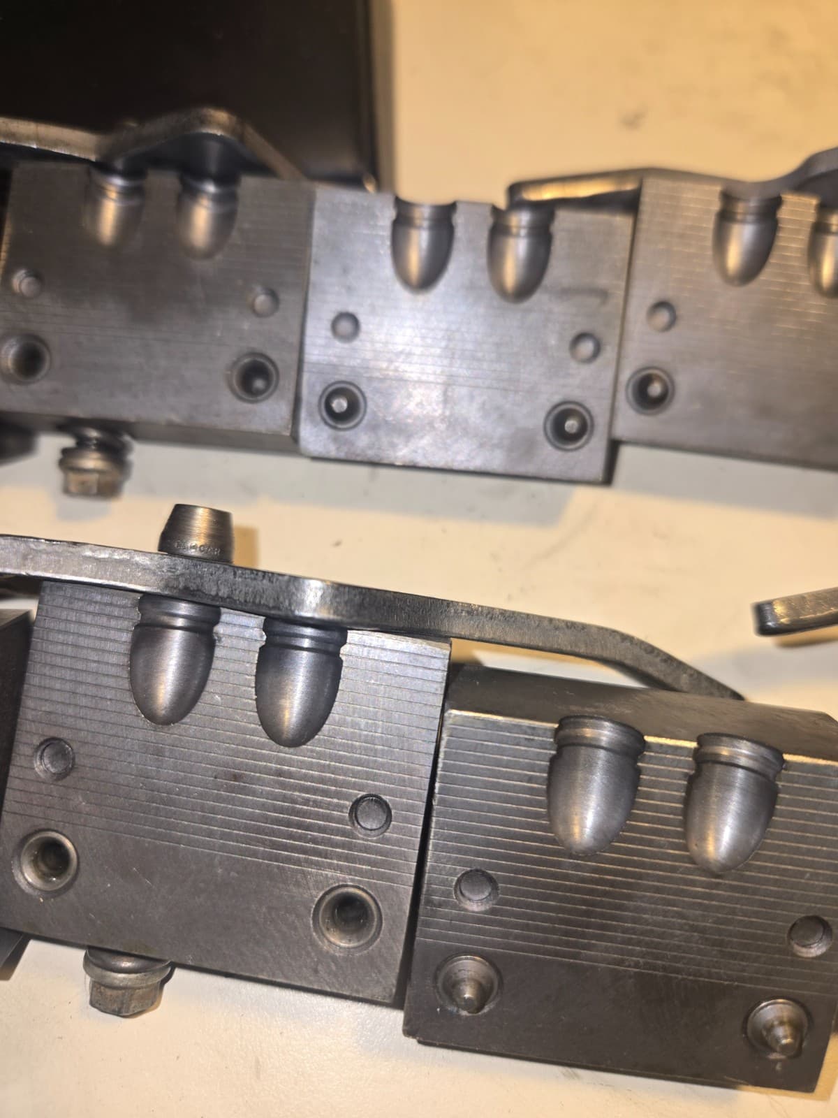 Magma Engineering 2 cavity bullet casting mold 9mm 115 RN BB 4