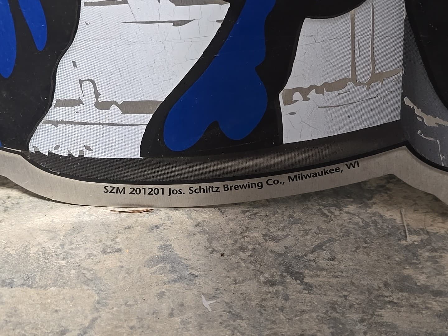 Schlitz Malt Liquor Bull Metal Bar Sign - 21" x 31" 5