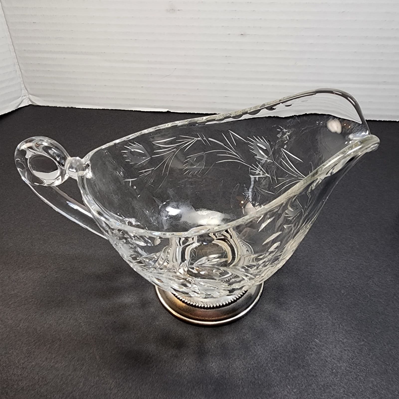 Vintage Frank M. Whiting Etched Glass Gravy Boat Sauce Dish Sterling Silver Base 5