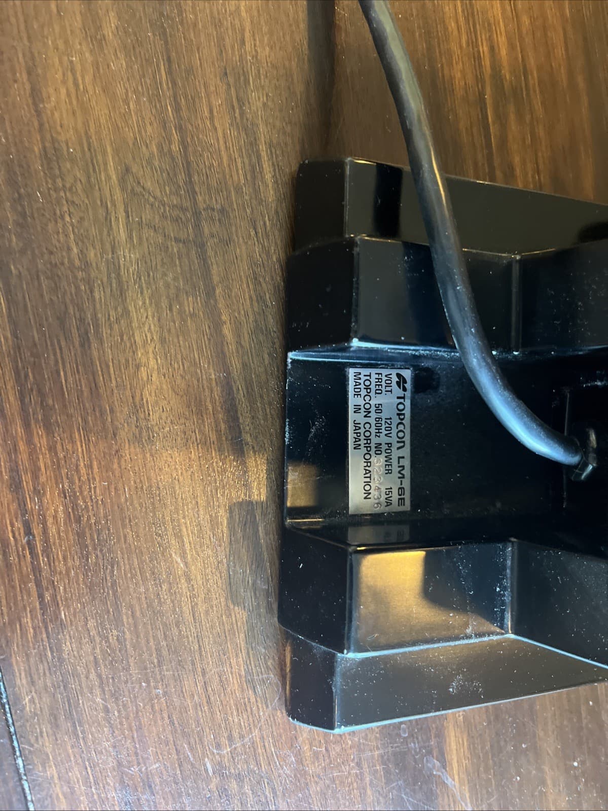 Topcon LM-6E Manual Lensmeter Optometry Instrument 120V 2