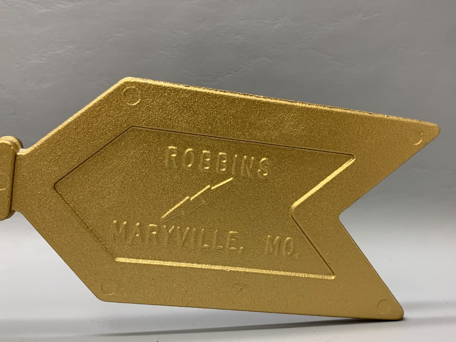 Robbins Lightning Protection Weathervane 19″ Arrow Vane Gold 2