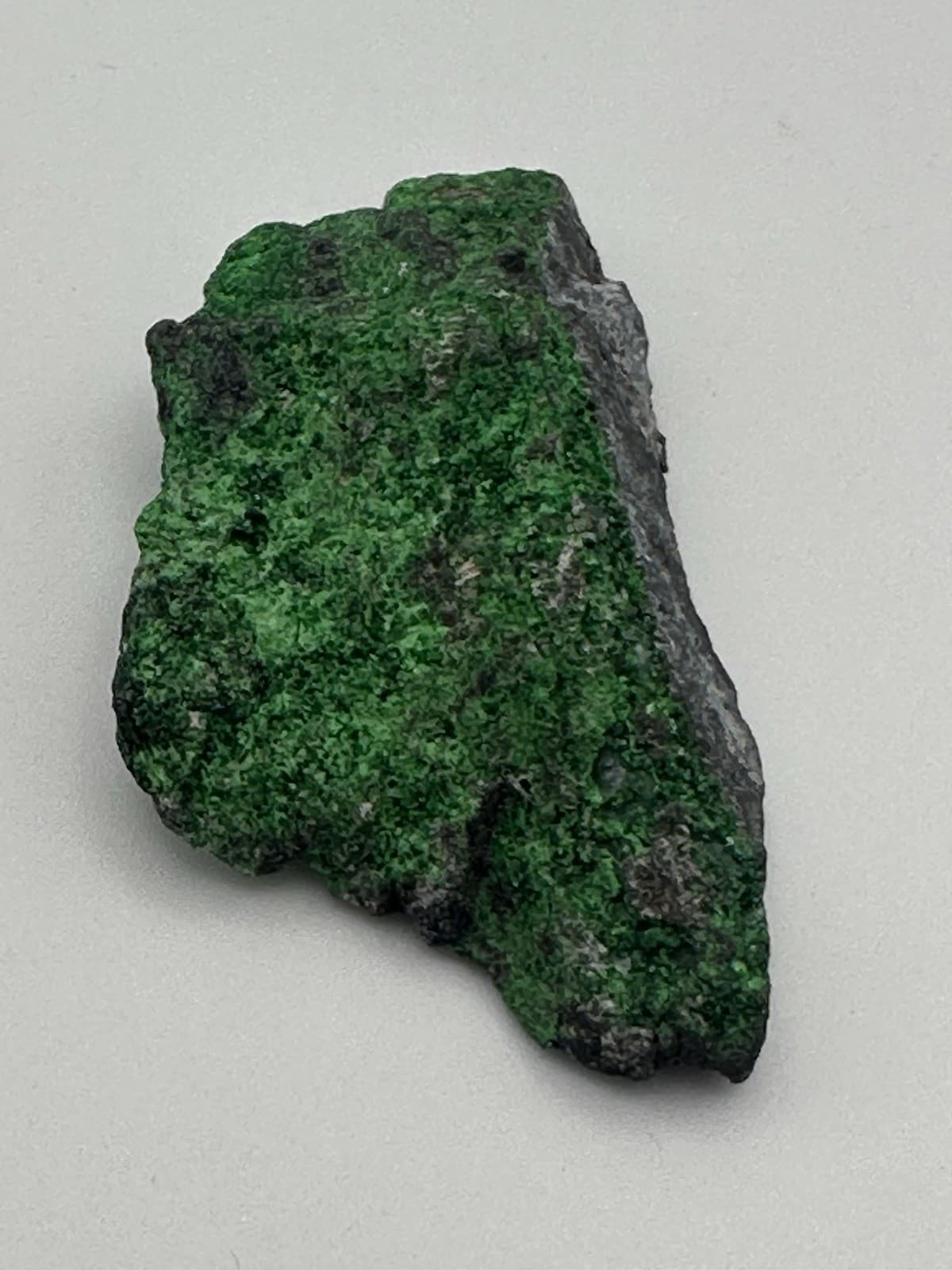 30g 2.5x1" RARE Green Uvarovite Garnet Crystals on Matrix Mineral Specimen 3