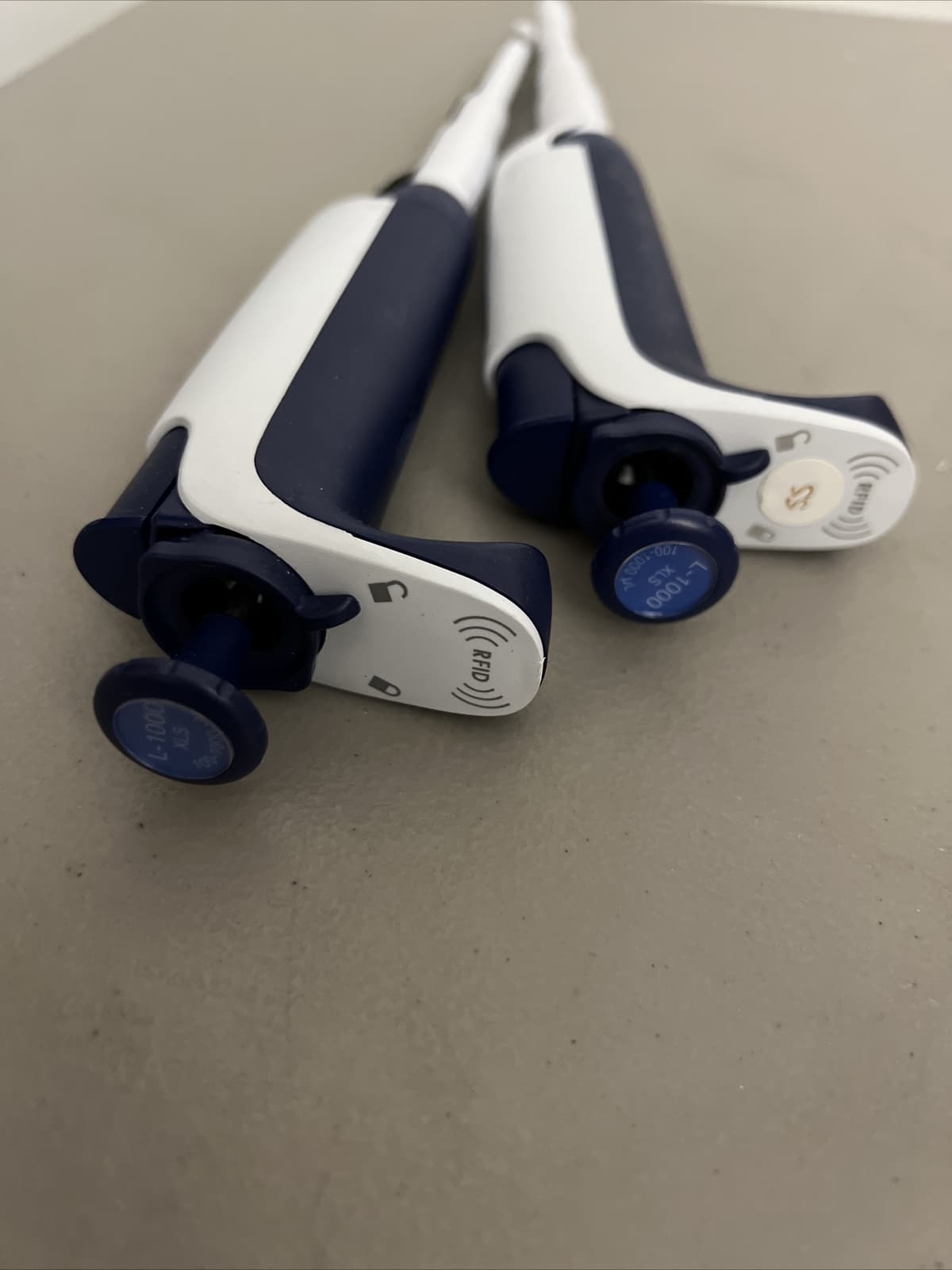 ONE Rainin L-1000 XLS Pipet-Lite LTS Pipette 100uL-1mL Pipetman Pipettor 5