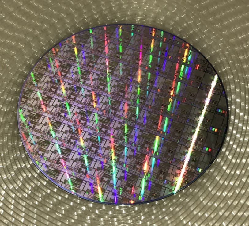 8-Inch Silicon Wafer with Superb Pattern for Research and Development Use 2