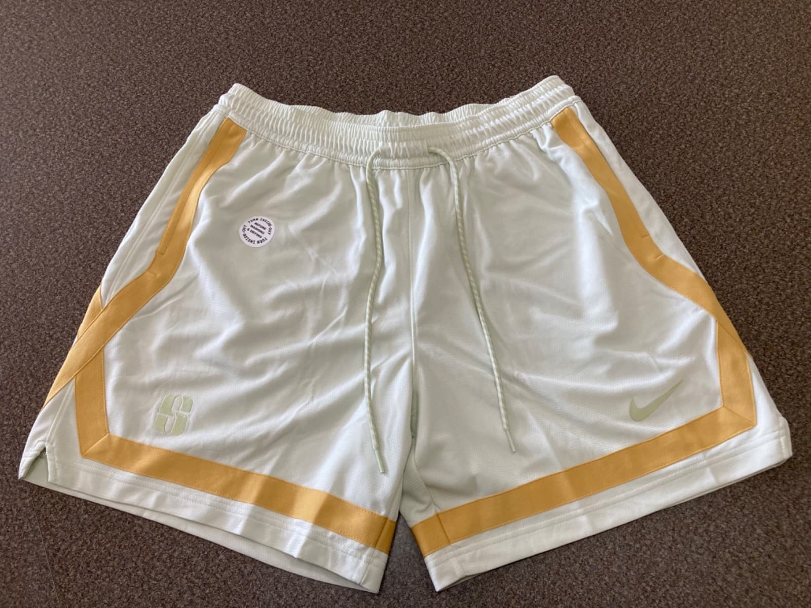 Nike EYBL Sabrina Matching Set - Shirt & shorts plus more EYBL shorts womens L 3