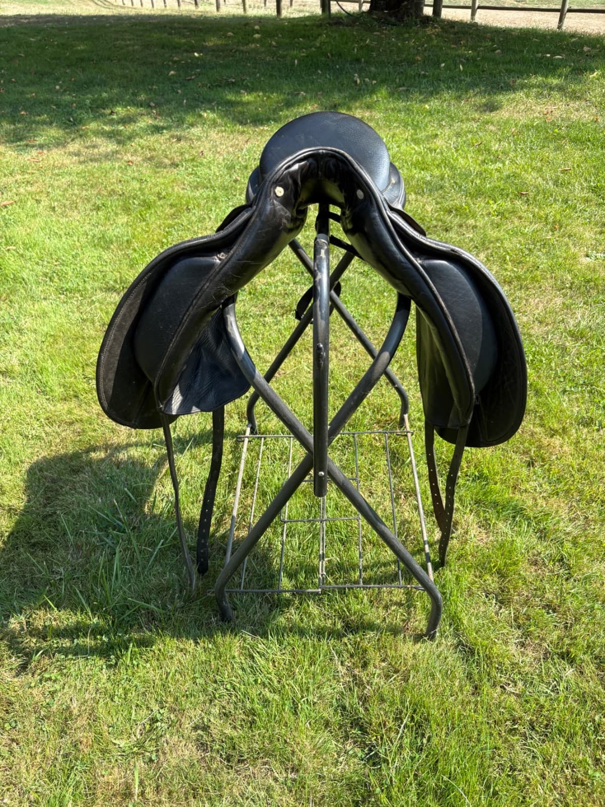 Albion SL Dressage Saddle 17.5” M 4